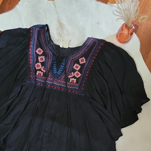 Embroidered Black Boho Top S - Picture 2 of 8